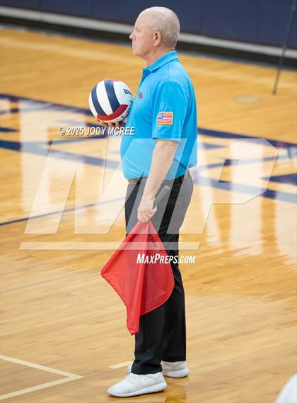 Thumbnail 2 in Madison Central @ Lewisburg photogallery.