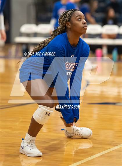 Thumbnail 3 in Madison Central @ Lewisburg photogallery.