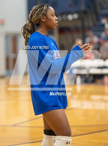 Thumbnail 1 in Madison Central @ Lewisburg photogallery.