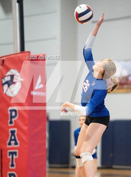Thumbnail 2 in Madison Central @ Lewisburg photogallery.