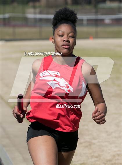 Thumbnail 3 in Trojan Relays Preseason Invitational photogallery.