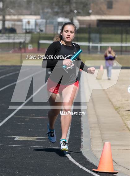 Thumbnail 3 in Trojan Relays Preseason Invitational photogallery.