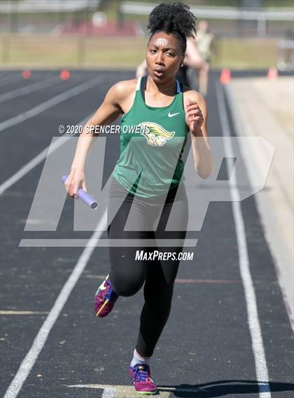 Thumbnail 1 in Trojan Relays Preseason Invitational photogallery.