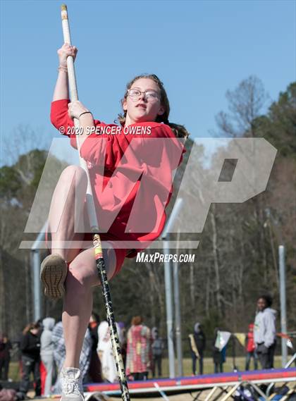 Thumbnail 3 in Trojan Relays Preseason Invitational photogallery.