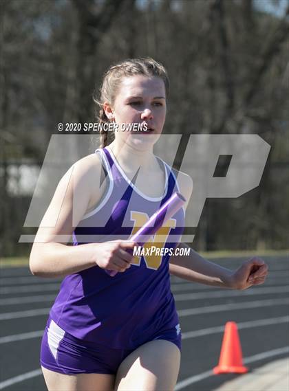 Thumbnail 3 in Trojan Relays Preseason Invitational photogallery.
