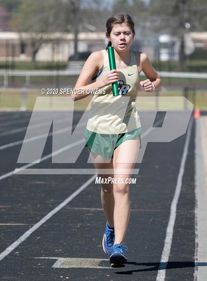 Thumbnail 3 in Trojan Relays Preseason Invitational photogallery.