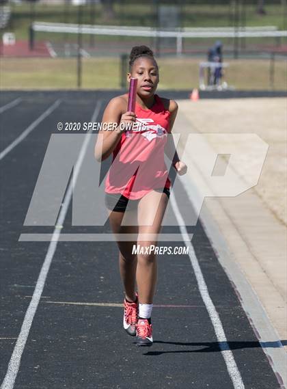 Thumbnail 1 in Trojan Relays Preseason Invitational photogallery.