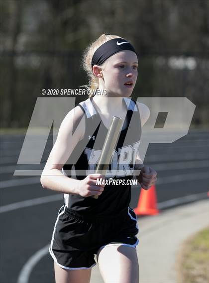 Thumbnail 1 in Trojan Relays Preseason Invitational photogallery.