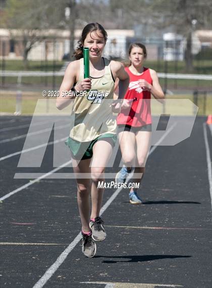 Thumbnail 3 in Trojan Relays Preseason Invitational photogallery.