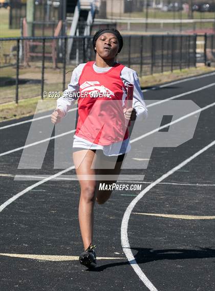 Thumbnail 3 in Trojan Relays Preseason Invitational photogallery.