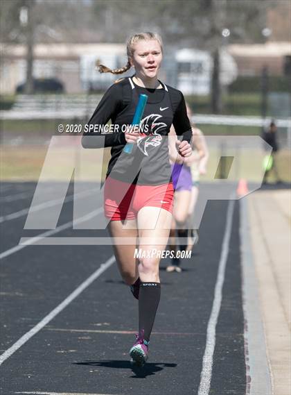 Thumbnail 3 in Trojan Relays Preseason Invitational photogallery.
