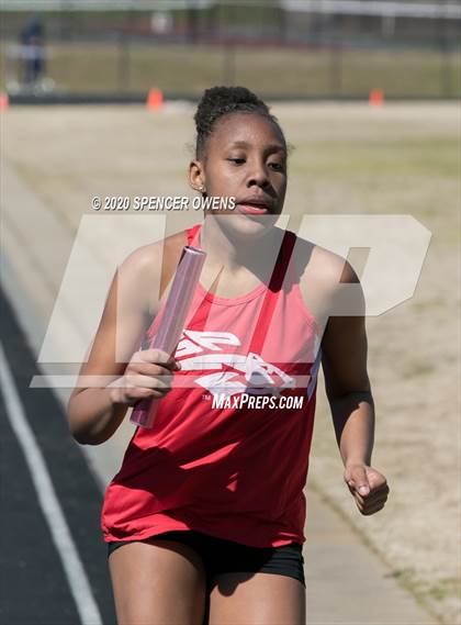 Thumbnail 1 in Trojan Relays Preseason Invitational photogallery.