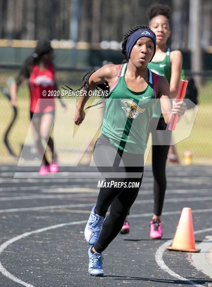 Thumbnail 2 in Trojan Relays Preseason Invitational photogallery.