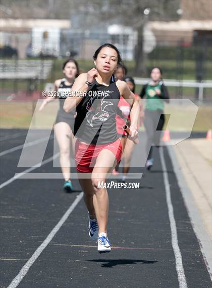 Thumbnail 2 in Trojan Relays Preseason Invitational photogallery.