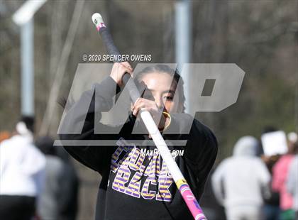 Thumbnail 1 in Trojan Relays Preseason Invitational photogallery.