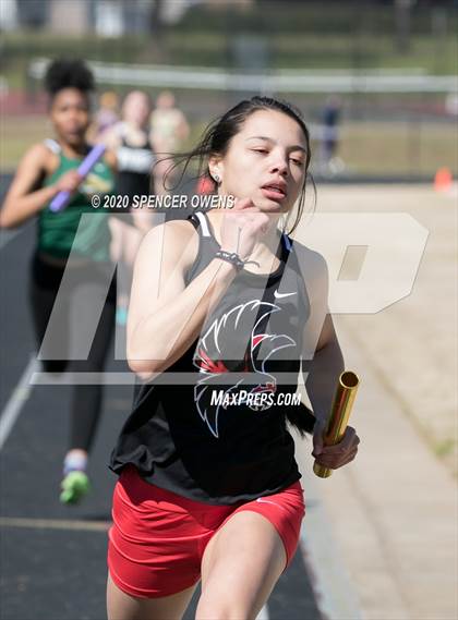 Thumbnail 3 in Trojan Relays Preseason Invitational photogallery.