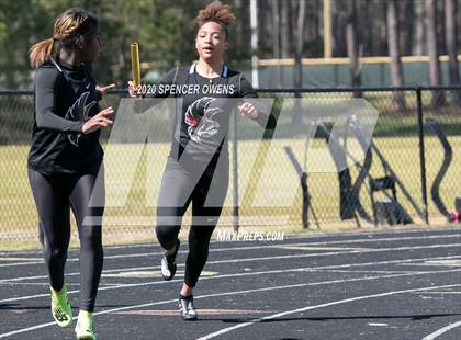Thumbnail 1 in Trojan Relays Preseason Invitational photogallery.