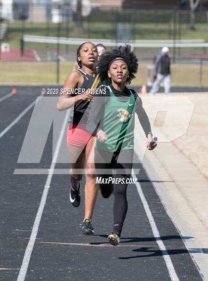 Thumbnail 2 in Trojan Relays Preseason Invitational photogallery.
