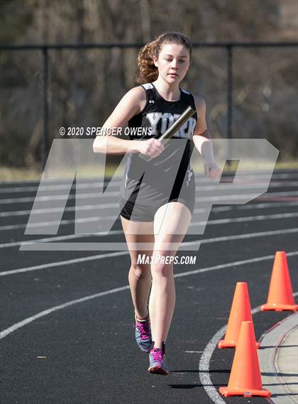 Thumbnail 3 in Trojan Relays Preseason Invitational photogallery.
