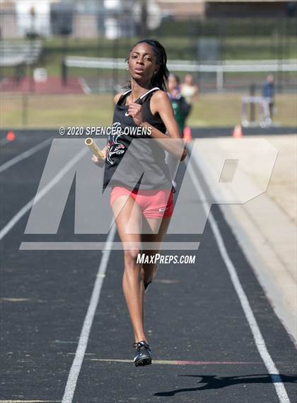 Thumbnail 3 in Trojan Relays Preseason Invitational photogallery.