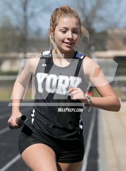 Thumbnail 2 in Trojan Relays Preseason Invitational photogallery.