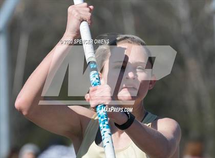 Thumbnail 3 in Trojan Relays Preseason Invitational photogallery.
