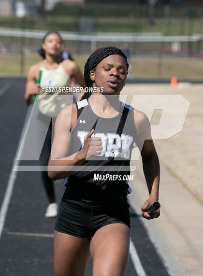 Thumbnail 1 in Trojan Relays Preseason Invitational photogallery.