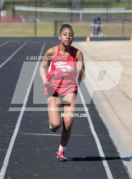 Thumbnail 2 in Trojan Relays Preseason Invitational photogallery.