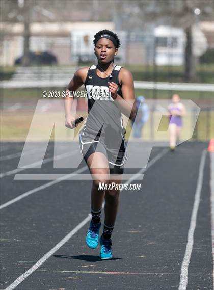 Thumbnail 2 in Trojan Relays Preseason Invitational photogallery.
