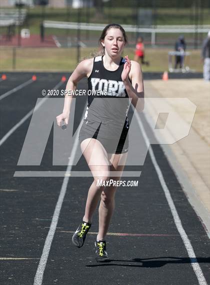 Thumbnail 3 in Trojan Relays Preseason Invitational photogallery.