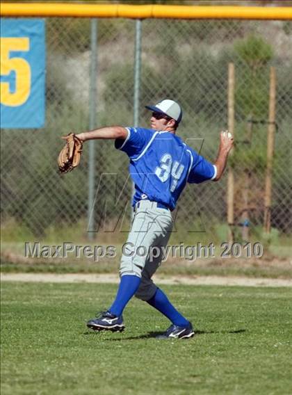 Thumbnail 2 in Alta Loma @ Los Osos photogallery.