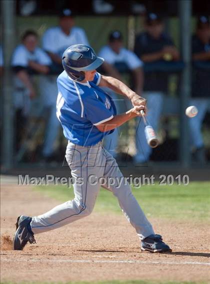 Thumbnail 1 in Alta Loma @ Los Osos photogallery.