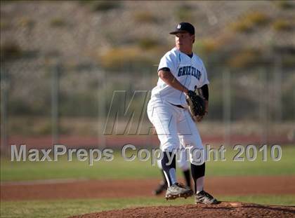 Thumbnail 3 in Alta Loma @ Los Osos photogallery.