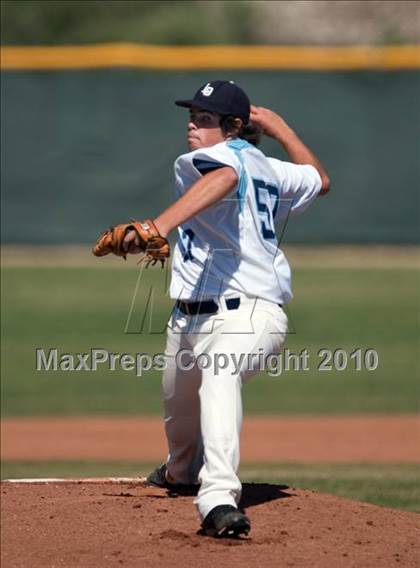 Thumbnail 1 in Alta Loma @ Los Osos photogallery.
