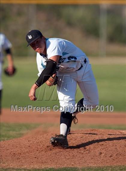 Thumbnail 2 in Alta Loma @ Los Osos photogallery.