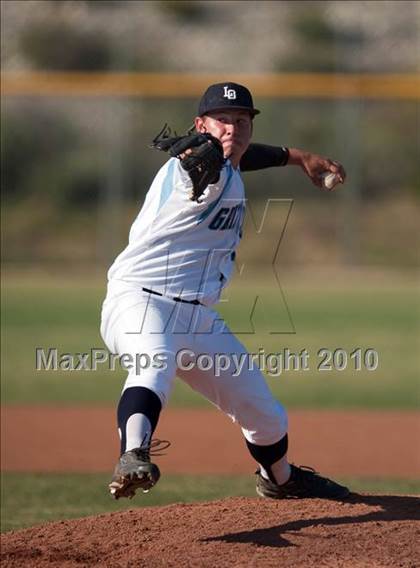 Thumbnail 1 in Alta Loma @ Los Osos photogallery.