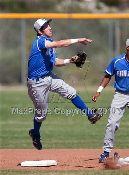 Thumbnail 1 in Alta Loma @ Los Osos photogallery.