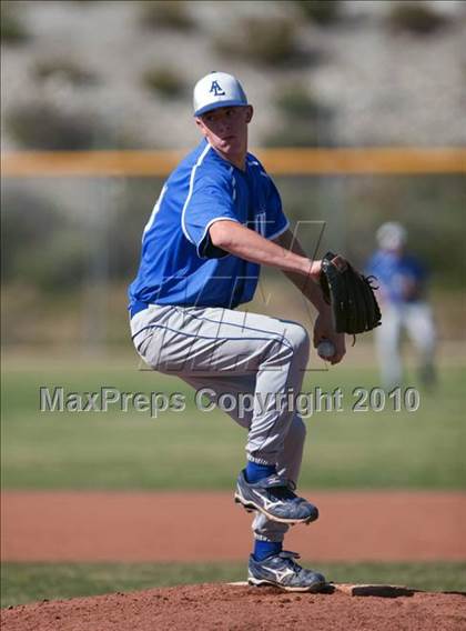 Thumbnail 2 in Alta Loma @ Los Osos photogallery.