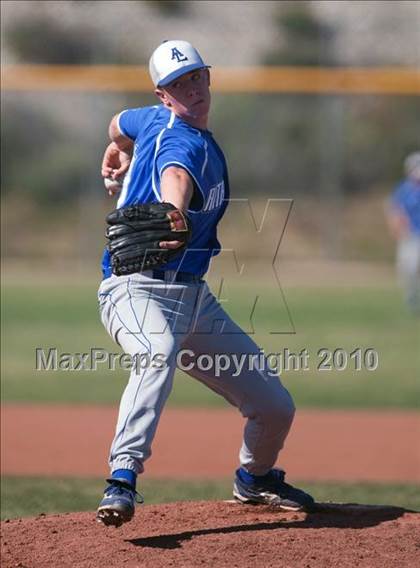 Thumbnail 1 in Alta Loma @ Los Osos photogallery.