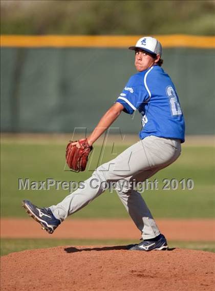 Thumbnail 1 in Alta Loma @ Los Osos photogallery.