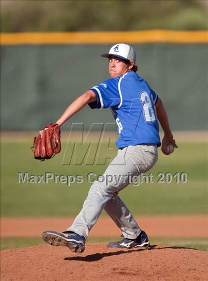 Thumbnail 2 in Alta Loma @ Los Osos photogallery.