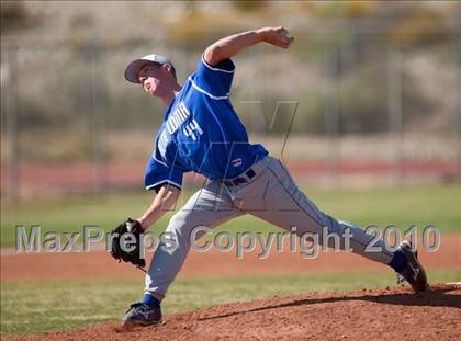 Thumbnail 3 in Alta Loma @ Los Osos photogallery.