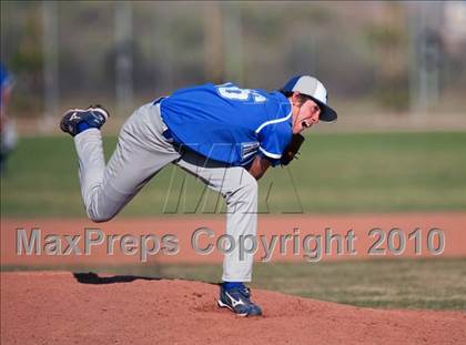 Thumbnail 3 in Alta Loma @ Los Osos photogallery.