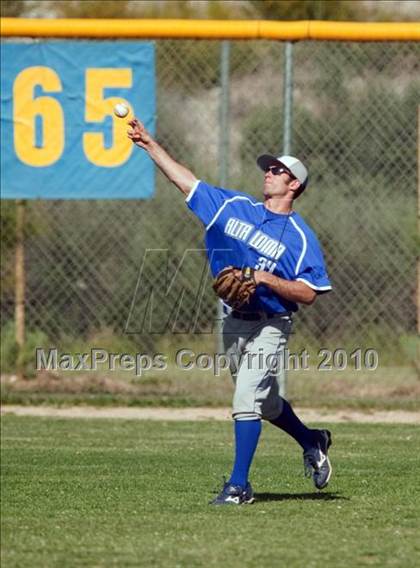 Thumbnail 3 in Alta Loma @ Los Osos photogallery.