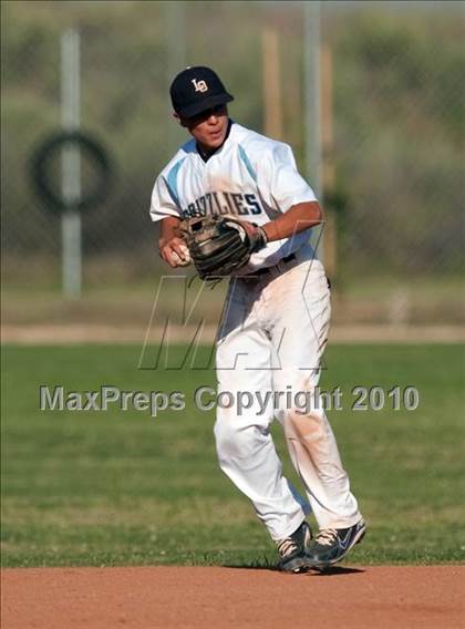 Thumbnail 2 in Alta Loma @ Los Osos photogallery.
