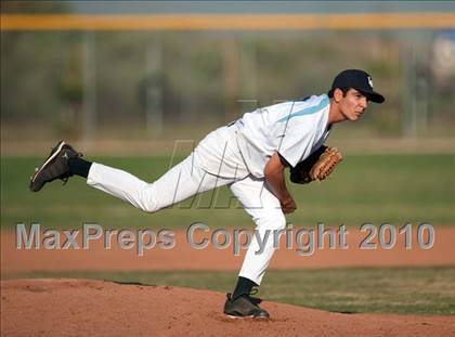 Thumbnail 2 in Alta Loma @ Los Osos photogallery.