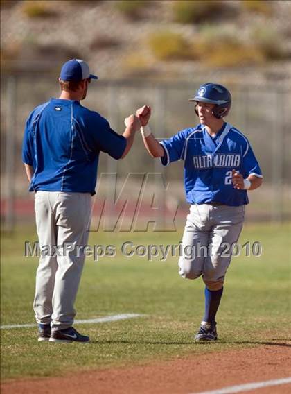 Thumbnail 1 in Alta Loma @ Los Osos photogallery.