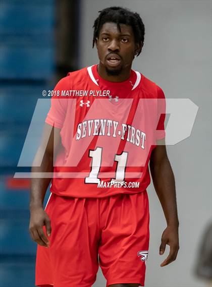 Thumbnail 2 in Seventy-First vs. Westover (Cumberland County Schools Basketball Holiday Classic) photogallery.