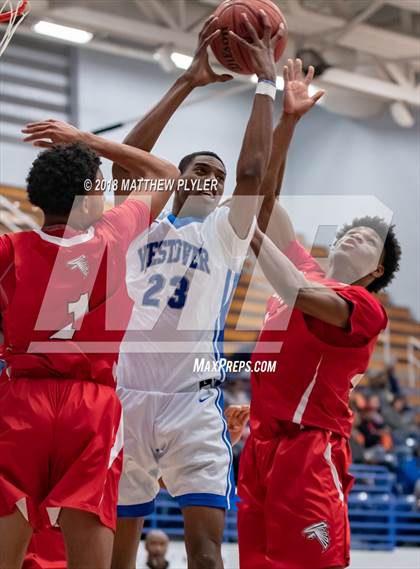 Thumbnail 2 in Seventy-First vs. Westover (Cumberland County Schools Basketball Holiday Classic) photogallery.