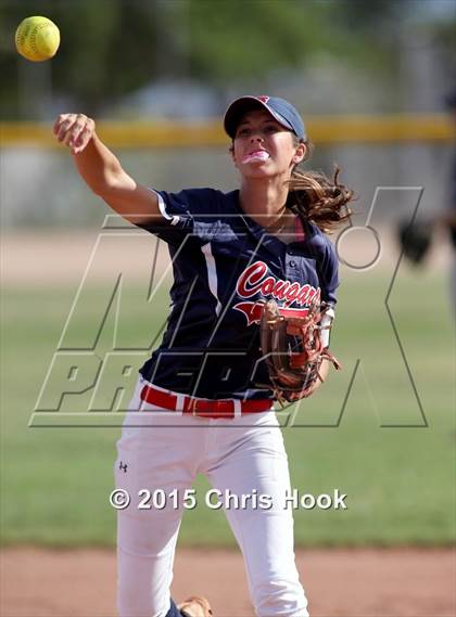 Thumbnail 1 in Sahuaro @ Desert View photogallery.